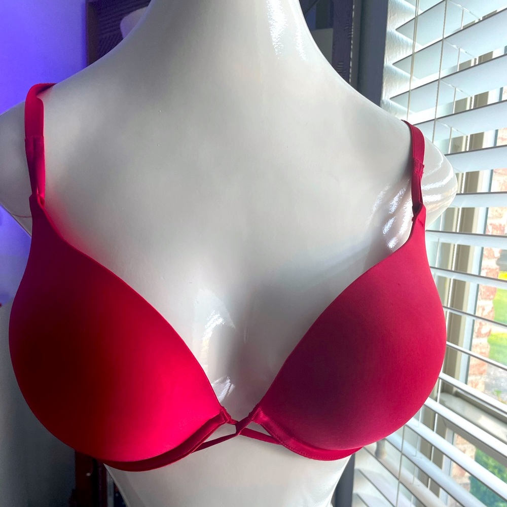 Victoria secret bombshell bra